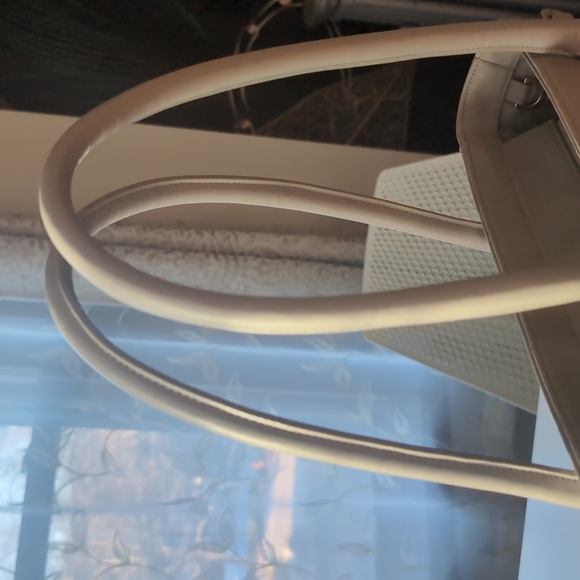 Dagne Dover Legend Tote - Picture 7 of 10